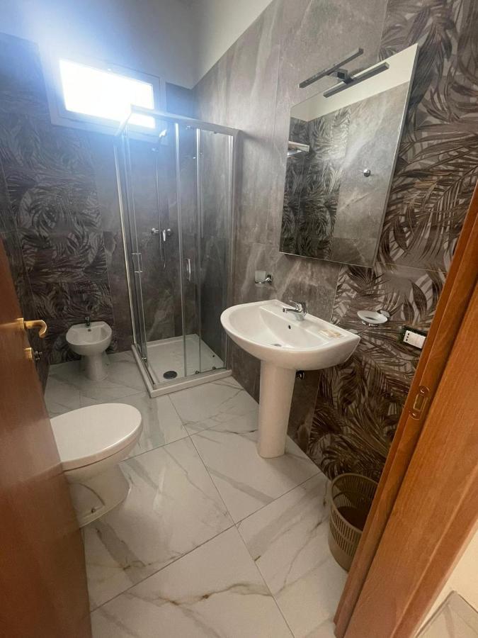 Camere Lorenzo Porto Cesareo Eksteriør bilde