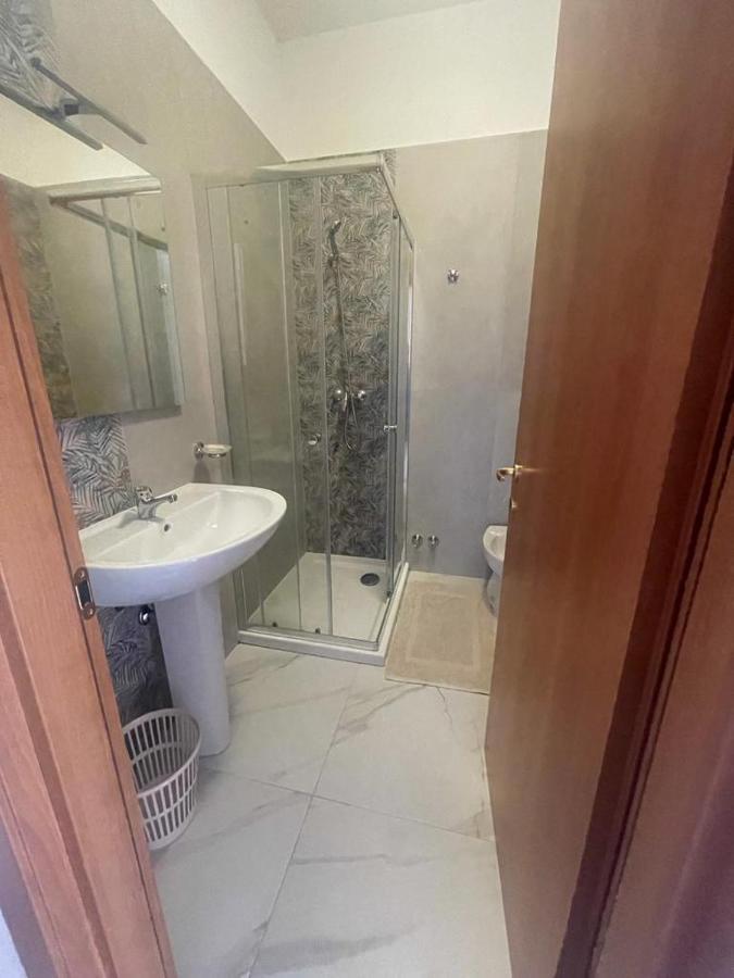 Camere Lorenzo Porto Cesareo Eksteriør bilde