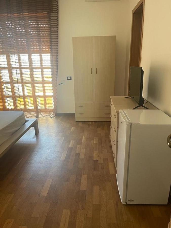Camere Lorenzo Porto Cesareo Eksteriør bilde