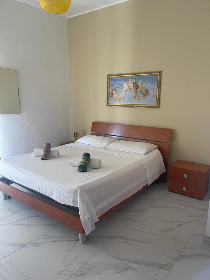 Camere Lorenzo Porto Cesareo Eksteriør bilde